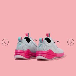 Clove shoes